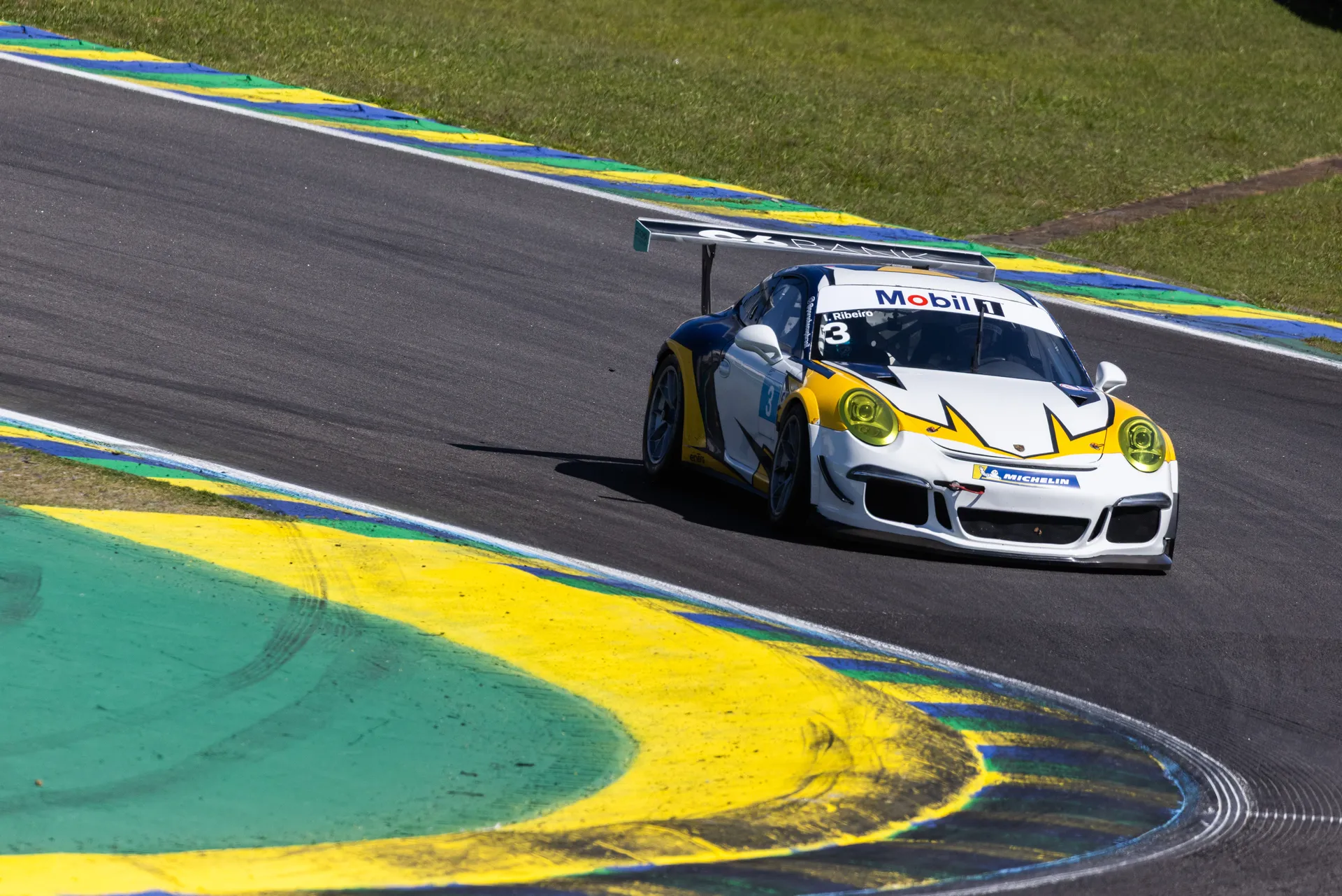 Porsche Cup Brasil na pista